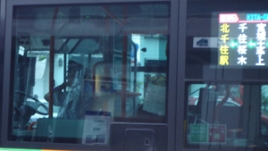 bus-200520_00.JPG